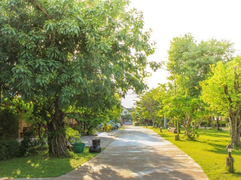 Maiyai Resort - Big Tree Kamphaeng Phet Ngoại thất bức ảnh